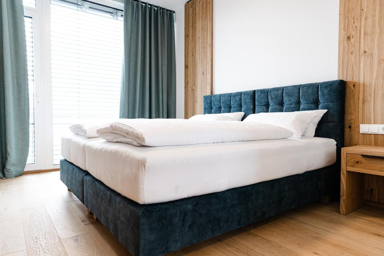 Boardinghouse Plattling Aparthotel Bagian luar foto